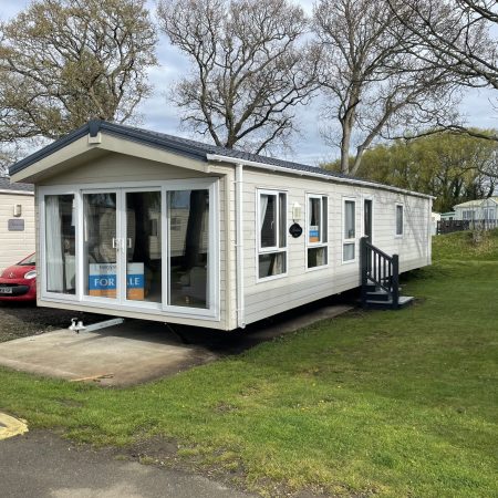 2 Scaled 450x450, Fairway Holiday Park Isle Of Wight