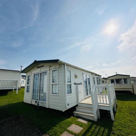 8 1 450x450, Fairway Holiday Park Isle Of Wight